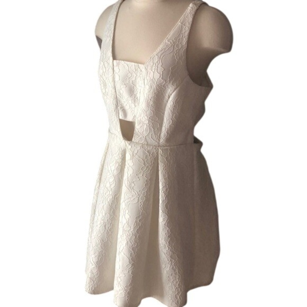 Topshop White Textured Lace Cutout Mini Dress Pleated Skirt US 8 35L43IVR